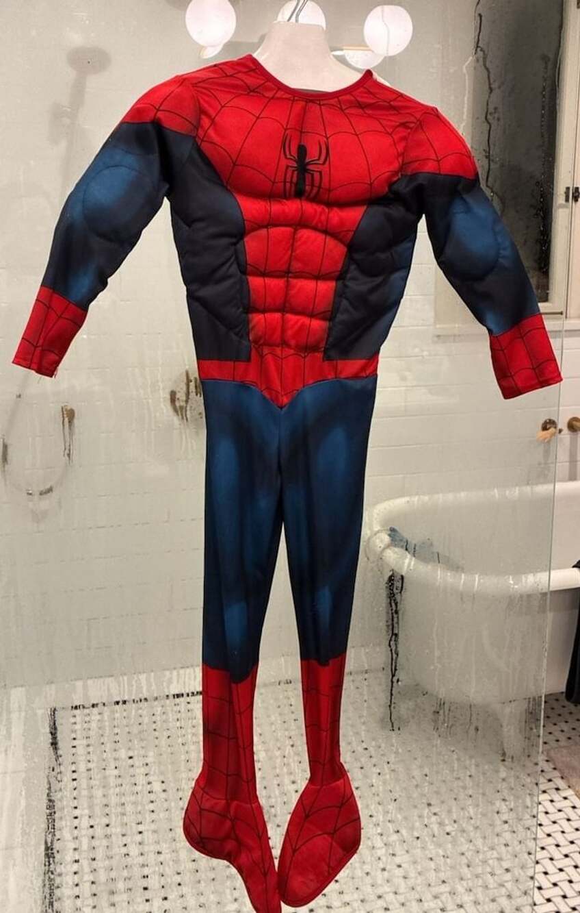 Rubies Marvel Ultimate Spider-Man Muscle Chest Costume Size Small